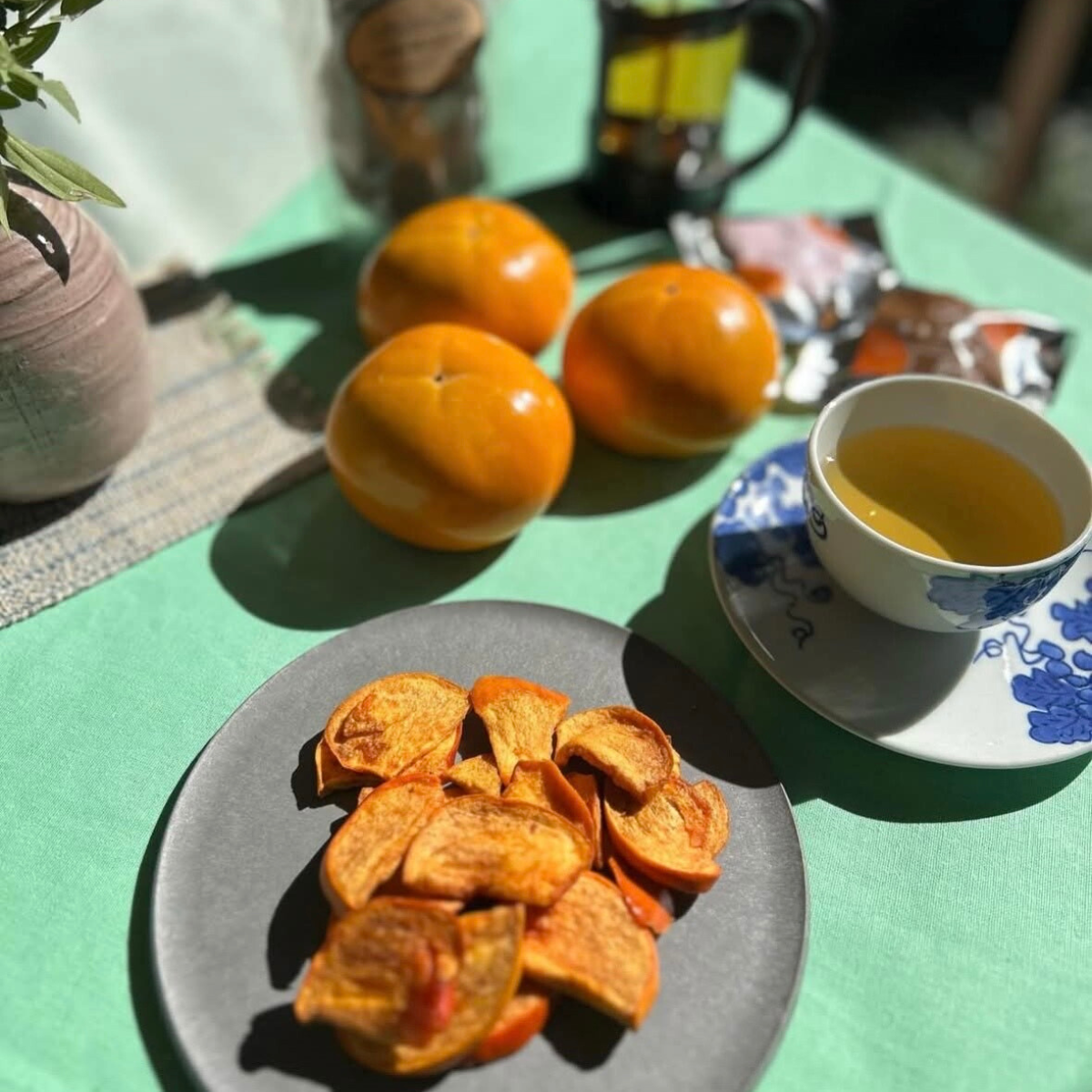 AKEBONOAGRI SERVICE Crunchy Fried Fuyu Persimmon Salt