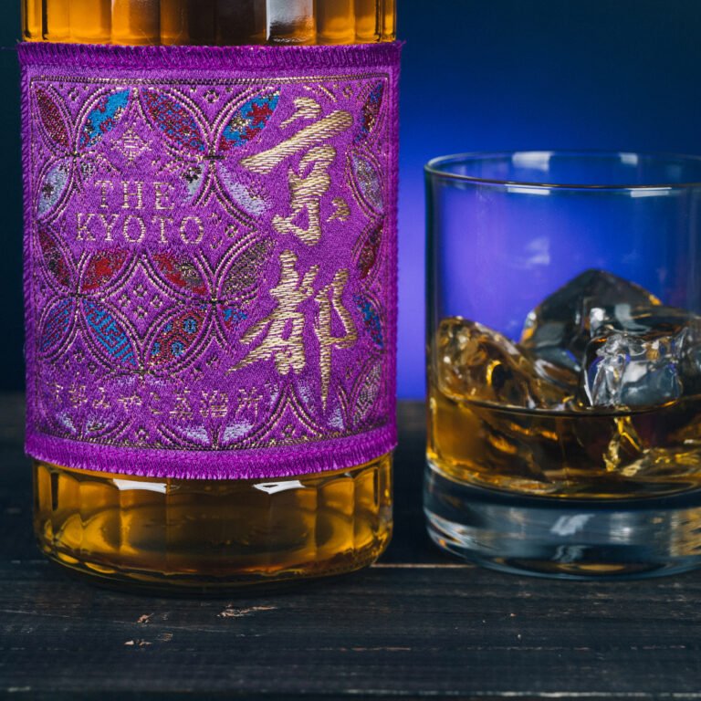 KYOTOSHUZO The Kyoto Malt Whiskey Nishijin Ori Murasaki Obi Alc.43% 700ml - Tokyo Fresh Direct