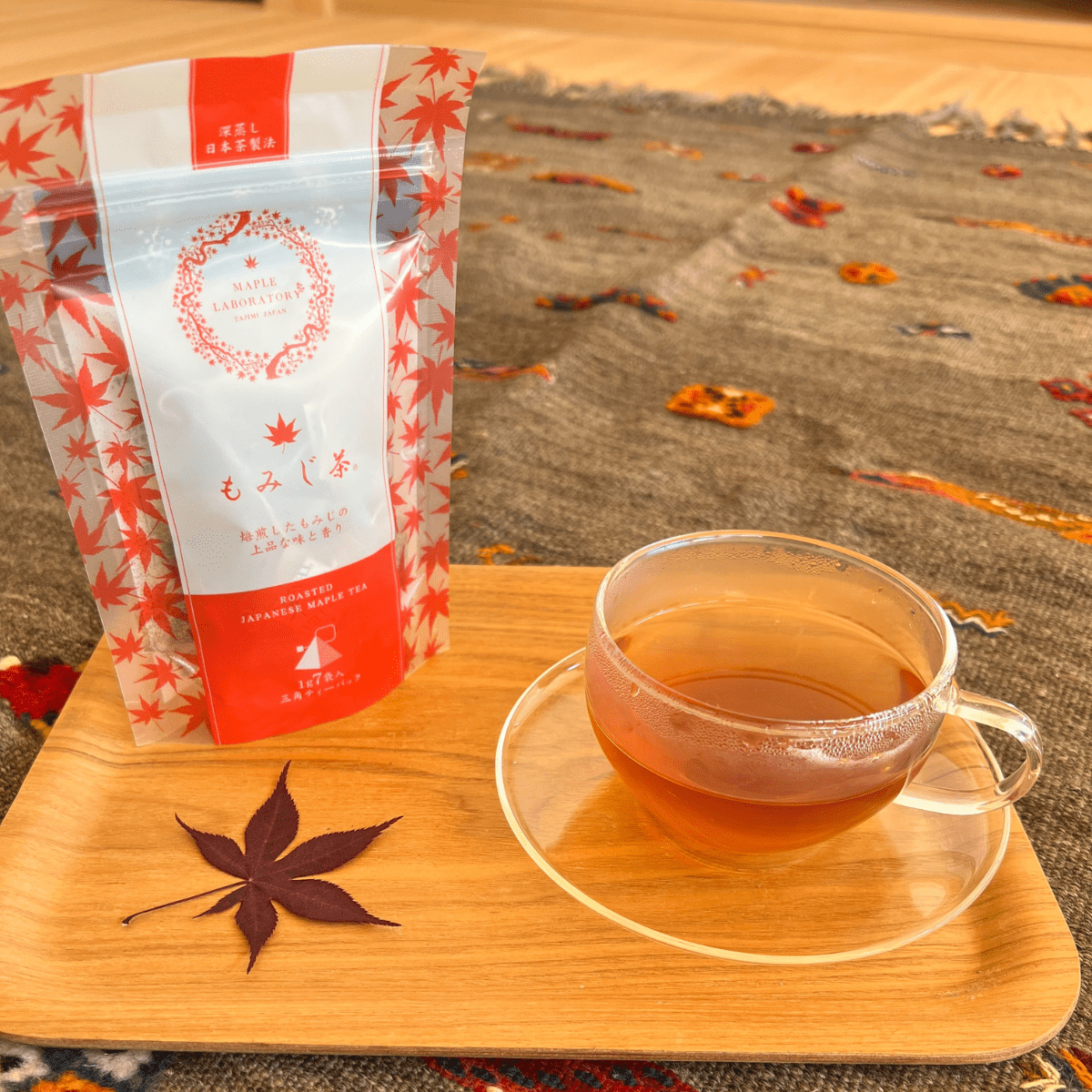 MOMIJIKAEDE Momiji Japanese Maple Essence Tea - Tokyo Fresh Direct