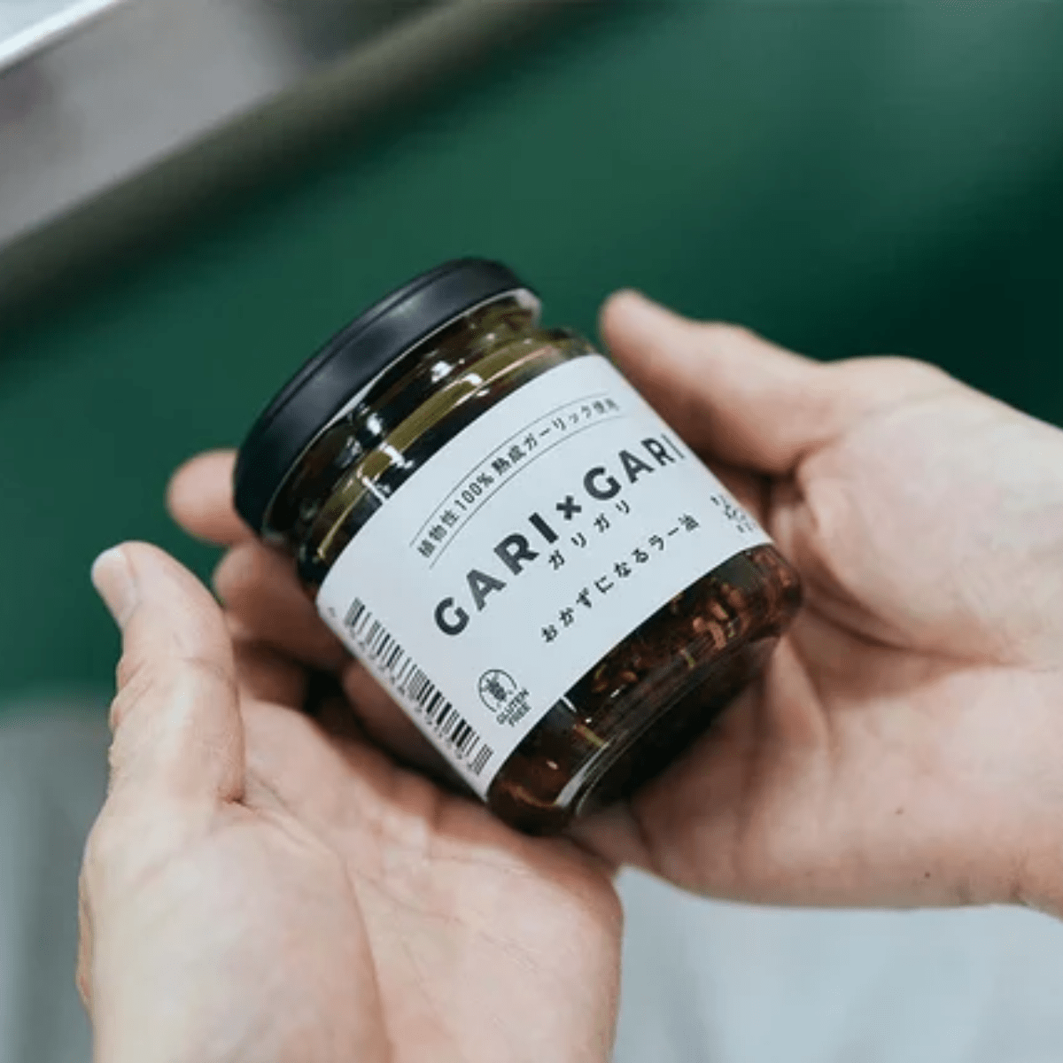 MOMIKI GARI☓GARI Black Garlic Spicy Umami Chili Oil - Tokyo Fresh Direct