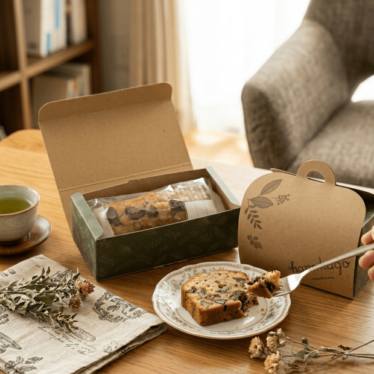 HANAKAGO Japanese Dried Persimmon Pound Cake - TFD (Tokyo Fresh Direct)