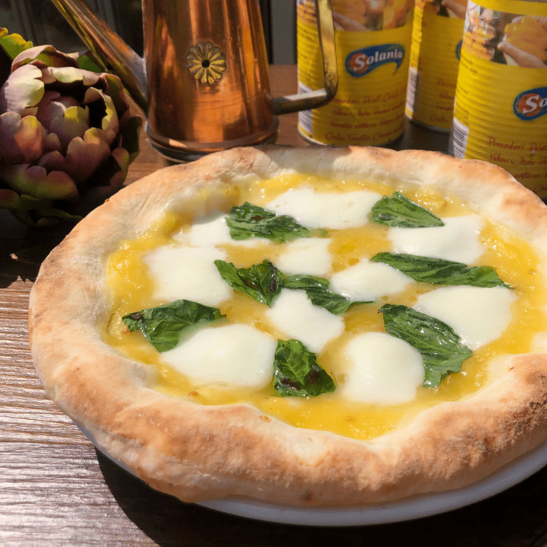 HIKARU ICARO PIZZA Golden Margherita w Buffalo Mozzarella Gluten Free - Tokyo Fresh Direct