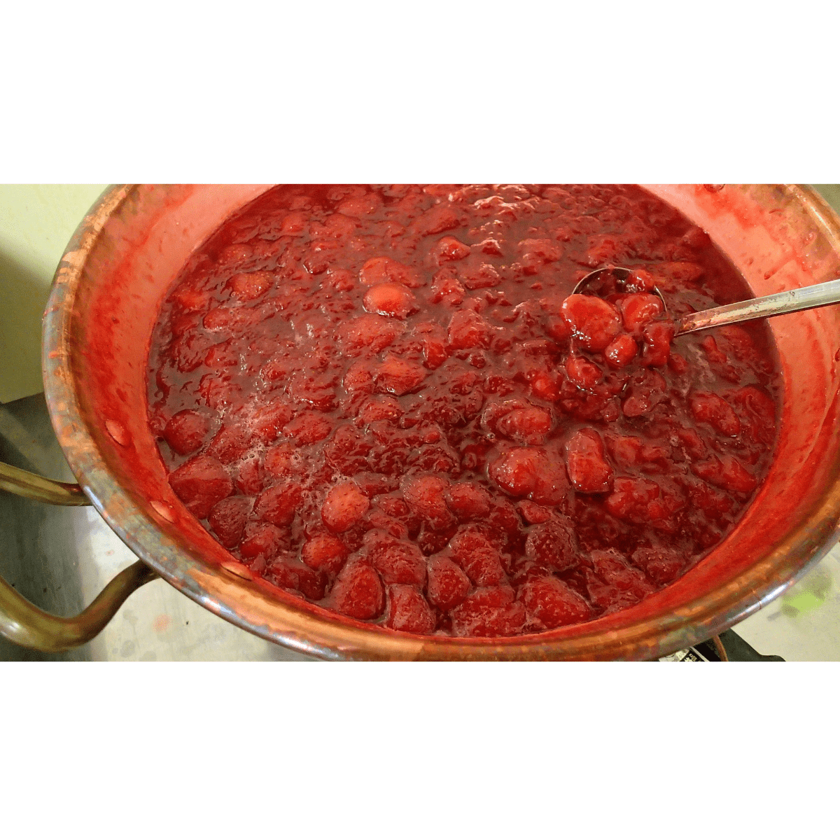 HIRAIWAICHIGO Hiraiwa Estate Pure Strawberry Confiture - Tokyo Fresh Direct