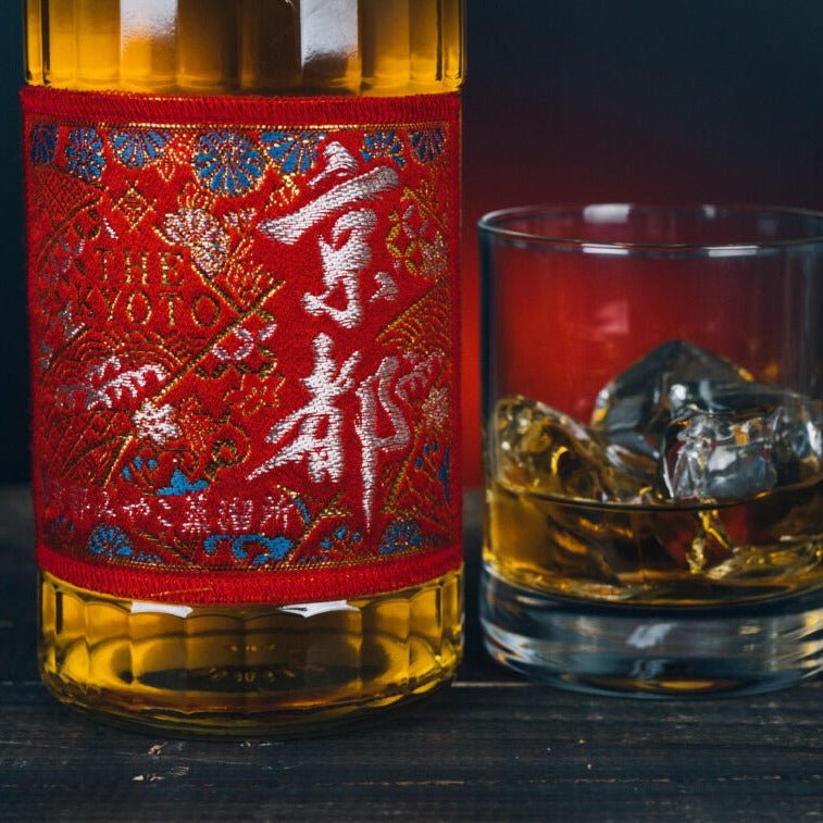KYOTOSHUZO The Kyoto Blended Whiskey Nishijinori Aka Obi Alc.40% 700ml - Tokyo Fresh Direct