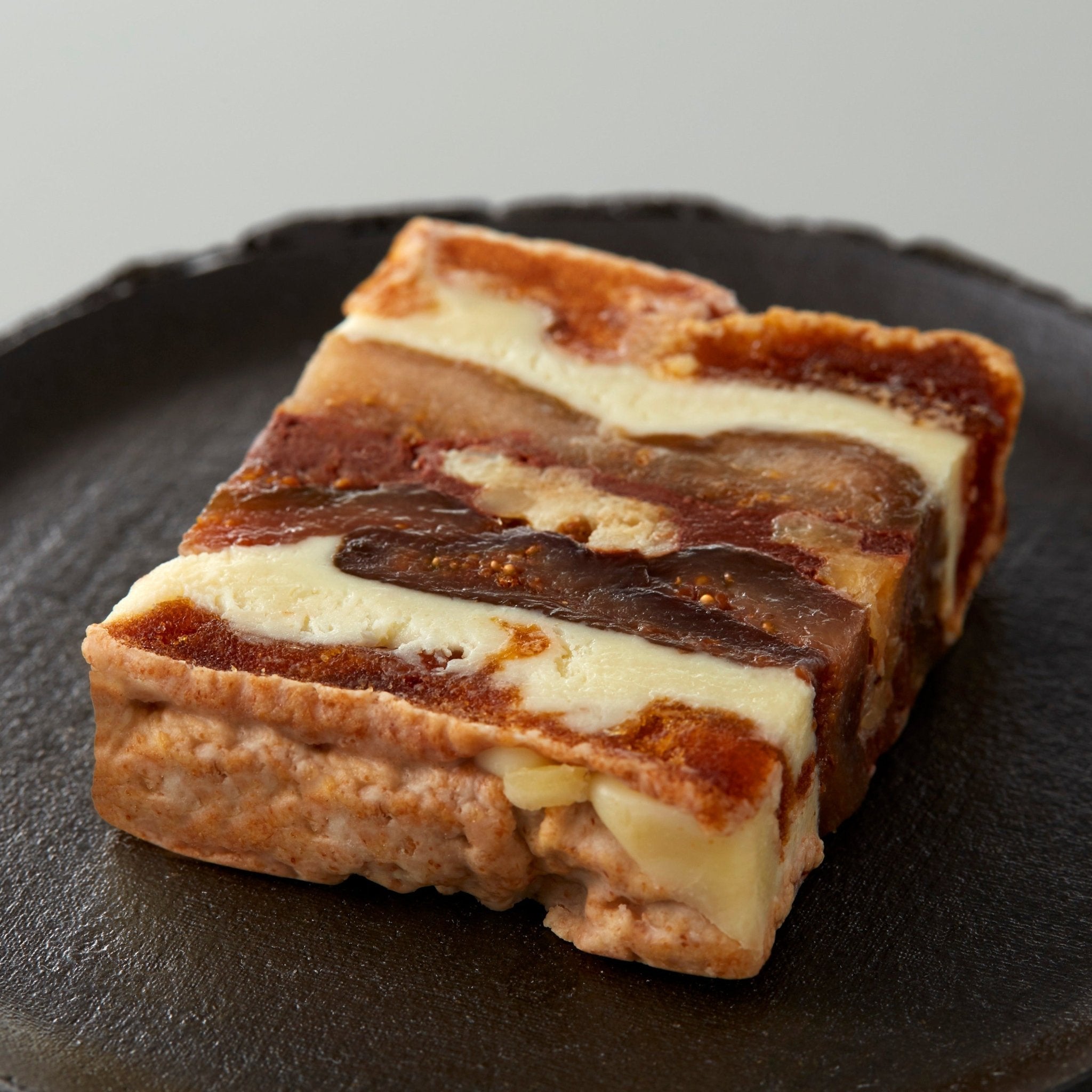 Mille Feuille with Dried Persimmon & Walnut & Fig ICHIZENYA - Tokyo Fresh Direct