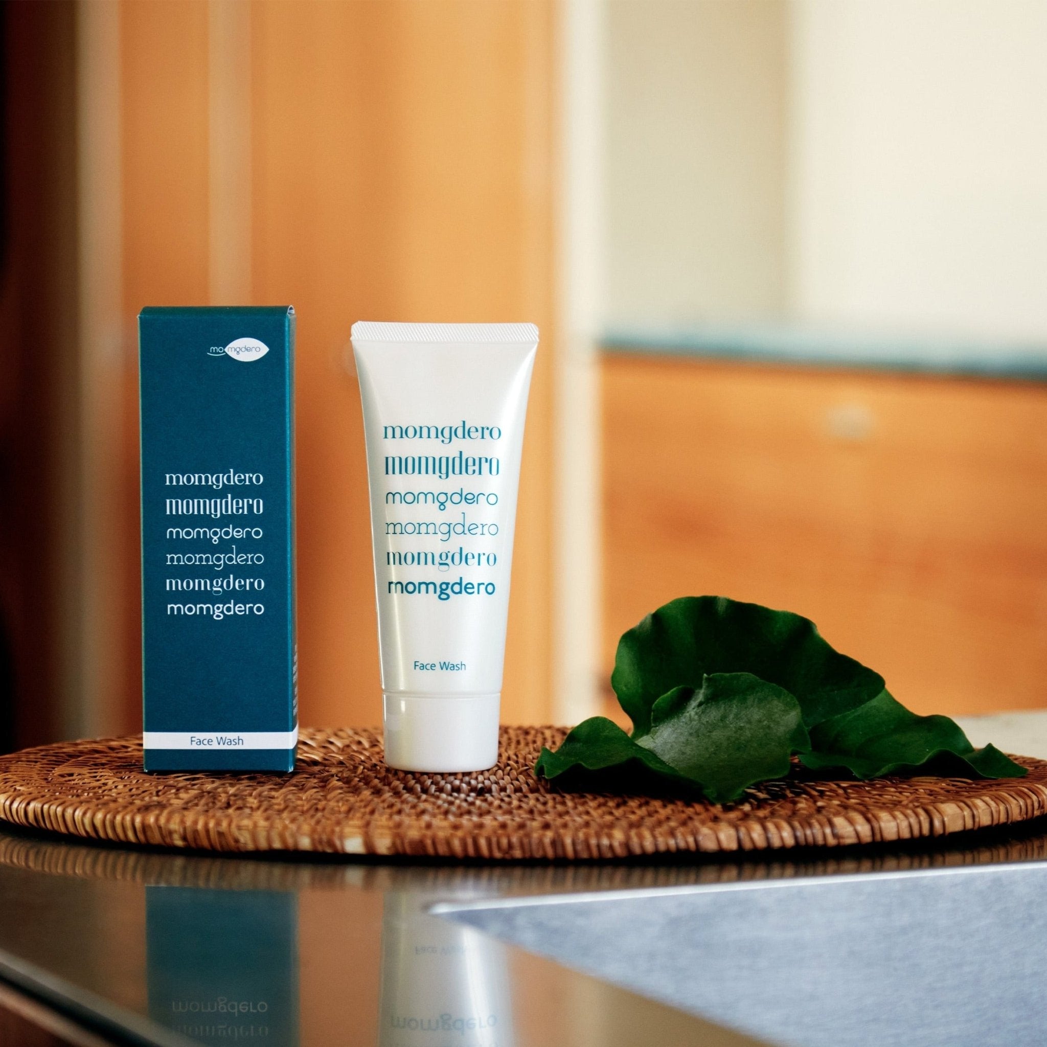 【Natural origin, for sensitive skin.】MOMGDERO Face Wash HB - Tokyo Fresh Direct