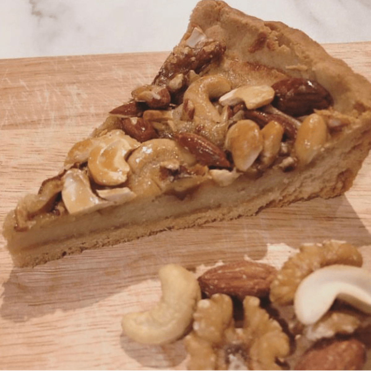 PRESENT Crunchy Nuts Tart - Tokyo Fresh Direct