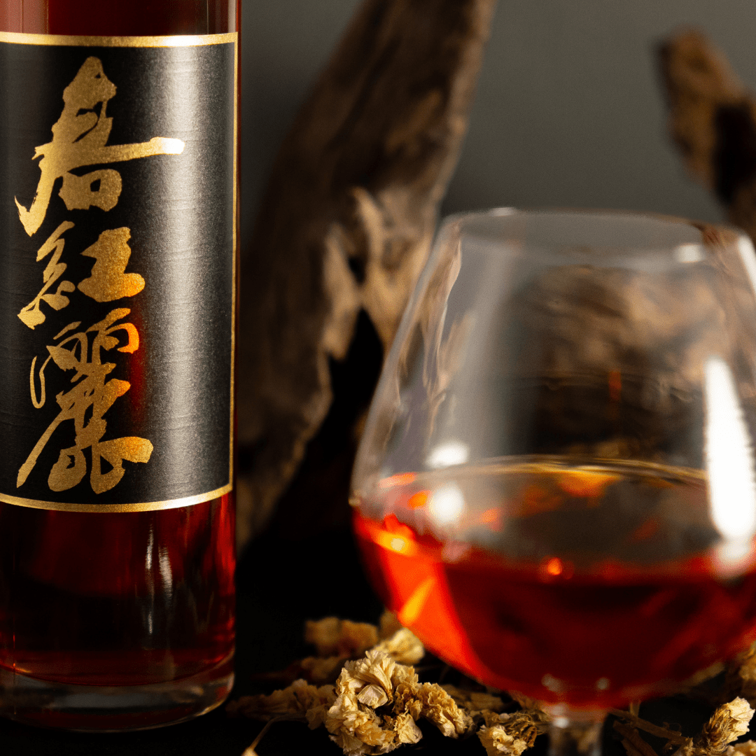 Shunkorei Tsuyuakane Crimson Plum Wine with Shochu 500ml ABV. 15% - TFD (Tokyo Fresh Direct)