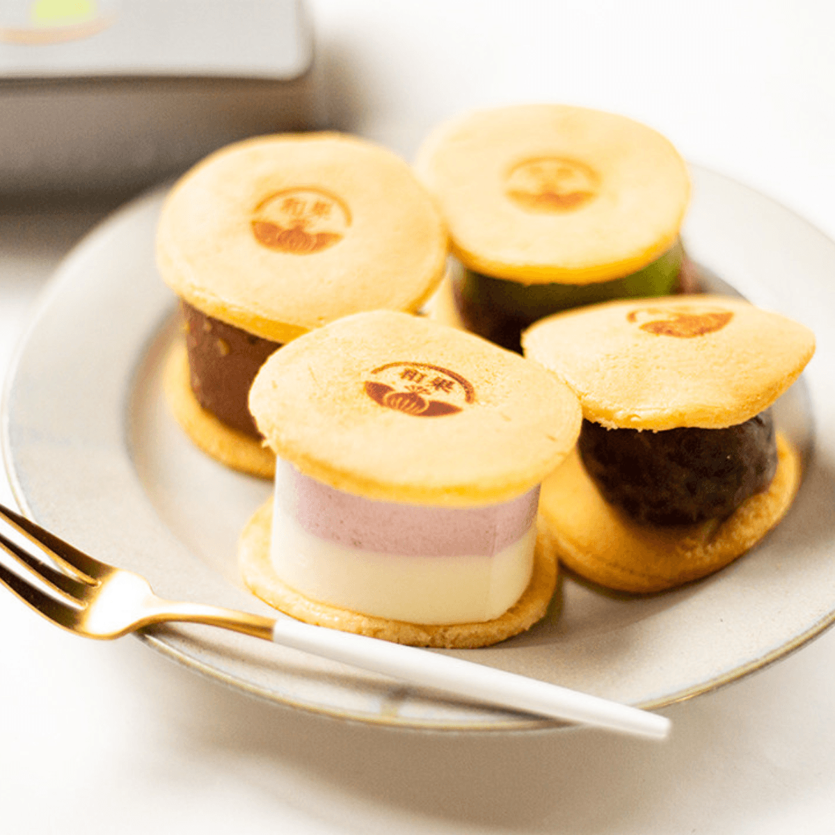 Cake.jp Wakaron - Japanese Macaron 6PC Set - Tokyo Fresh Direct